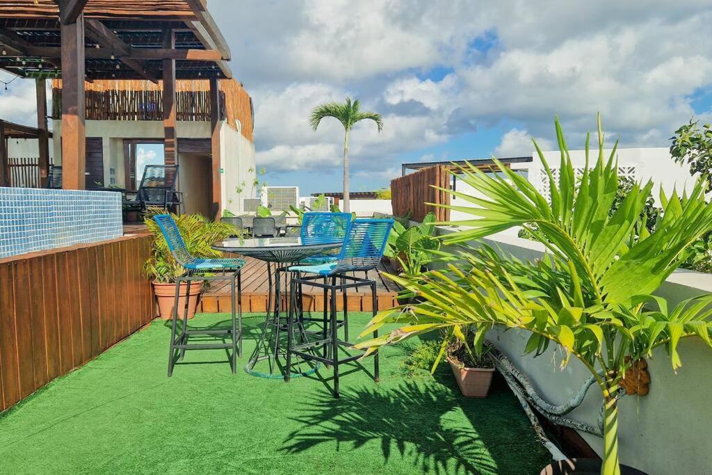 Eco-Friendly And Modern Loft 4 By Noox Apartment ตูลุม ภายนอก รูปภาพ