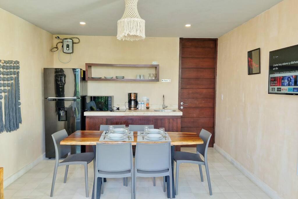 Eco-Friendly And Modern Loft 4 By Noox Apartment ตูลุม ภายนอก รูปภาพ